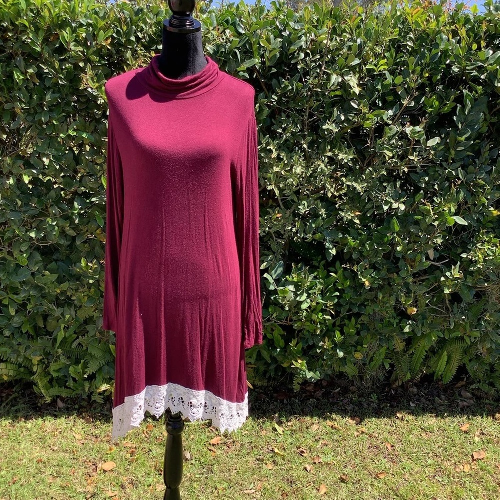 FANTASTIC FAWN Long Sleeve Crochet Tunic Dress M